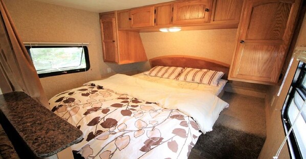 1 bedroom, Internet, bed sheets