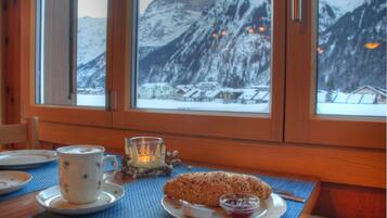 Tägliches inbegriffenes Frühstücksbuffet