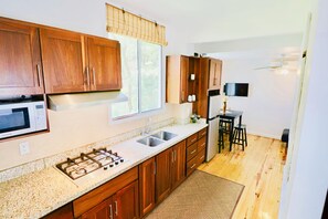 Junior Suite | Private kitchen