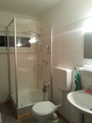 Ferienhaus, 3 Schlafzimmer | Badezimmer | Dusche, Haartrockner