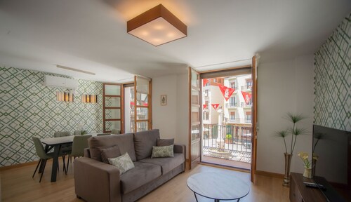 Apartamentos Plaza del Torico