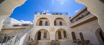 Palmyra Boutique Hotel