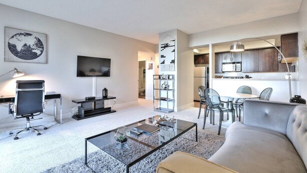 Living room - Designer Urban Flat 1BR - DT Palo Alto by Stanford (Palo Alto)