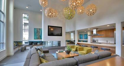 Eye-catching Urban Flat Huge 2BR by Levi's + Cisco