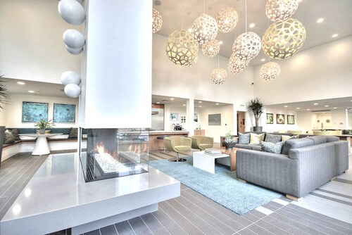 Central 2BR Urban Flat in @sanjose - Close to All!