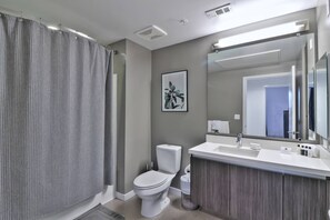 Bathroom - Modern 1BR Urban Flat in San Jose With Pool + Gym! (San Jose)