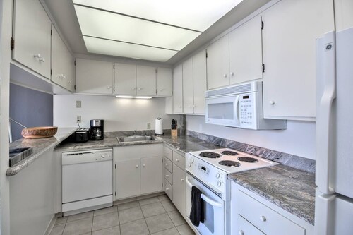 DT Palo Alto Urban Flat - 1BR w/ Gym + Pool & More