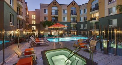 Urban Flat @ Downtown Redwood City