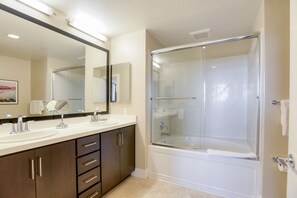 Bathroom - Urban Flat @ Foster City (Foster City)