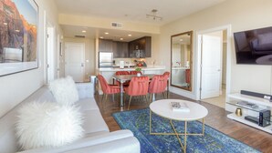 Unclassified image, 4 of 16, button - Urban Flat @ Foster City (Foster City)
