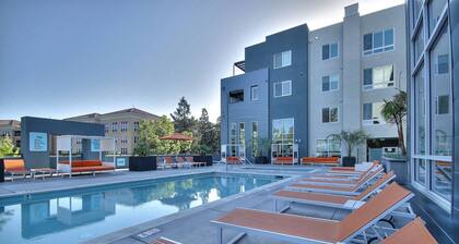 Private Urban Flat 1BR w/ Pool & Gym by Cisco #SJ