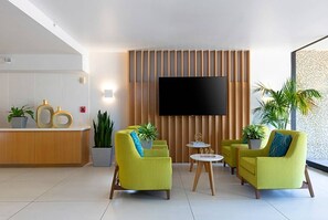 TV, stereo