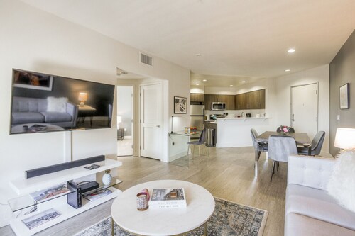 Urban Flat @ Miltpitas