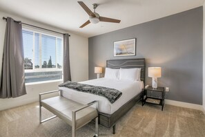 1 bedroom, iron/ironing board, WiFi, bed sheets - Urban Flat @ Miltpitas (Milpitas)