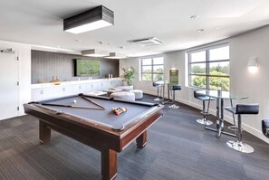 Games room - Urban Flat @ San Mateo (San Mateo)