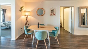 Unclassified image, 4 of 19, button - Top Floor NEW 1br/1ba With Exceptional Views & Gym (Bellevue)