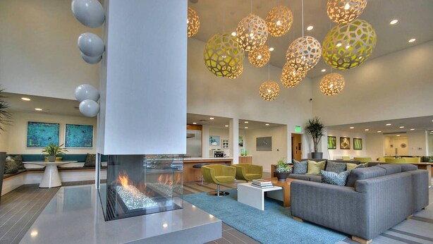 Unclassified image, 1 of 18, button - Designer 2BR Urban Flat Modern & Clean Gym+spa (San Jose)