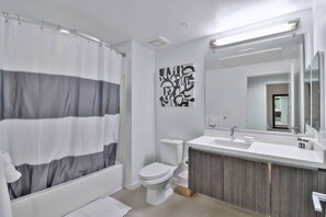 Bathroom - Unique Urban Flat 1BR w/ Pool+parking+wifi & More! (San Jose)