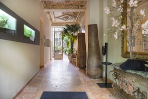 Interior entrance - Numa Berlin Belfort (Berlin)