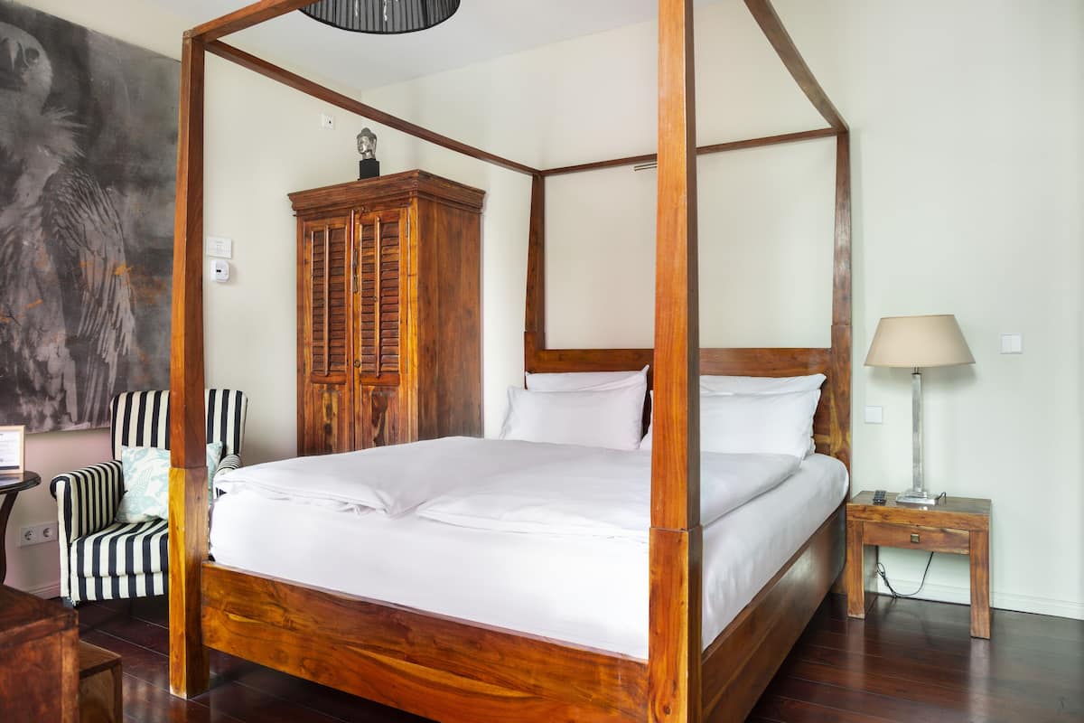 Medium Room | 1 bilik tidur, peralatan tempat tidur premium, gebar bulu kapas