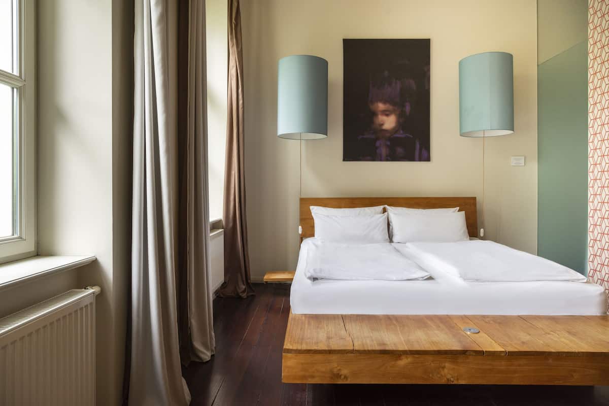 Large Studio, Kitchenette and Balcony | 1 bilik tidur, peralatan tempat tidur premium, gebar bulu kapas