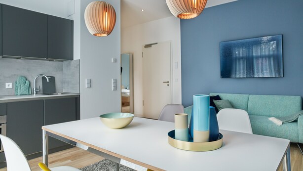 In-room dining - Park Penthouses Insel Eiswerder (Berlin)