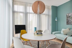 Leilighet, 2 soverom | Spiseområde på rommet
