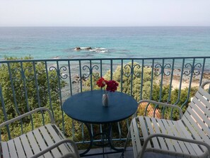 Balcony - Madalenas B&B (Corfu)