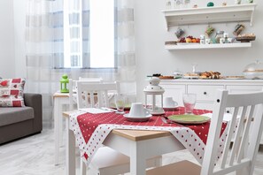 Daily buffet breakfast for a fee - B&B La Canfora (Atri)
