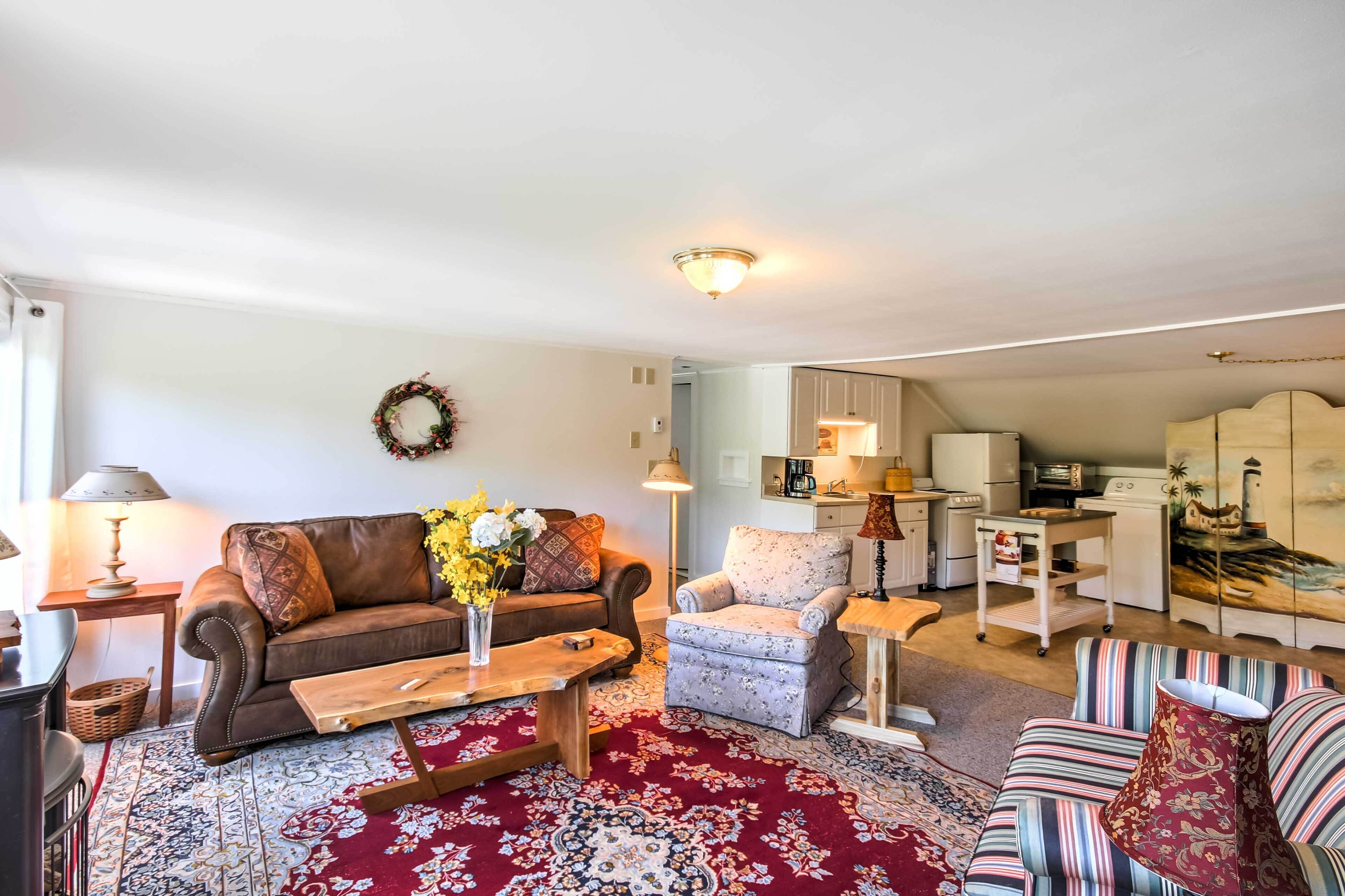 Manchester Center Retreat w/ Mtn View, Near Skiing