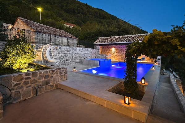 Seasonal outdoor pool, pool umbrellas, pool loungers