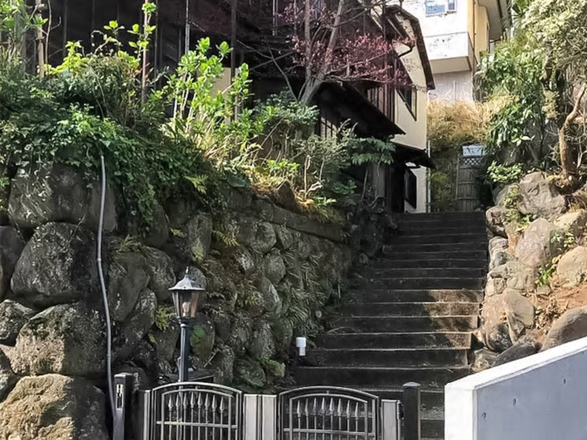 施設の敷地