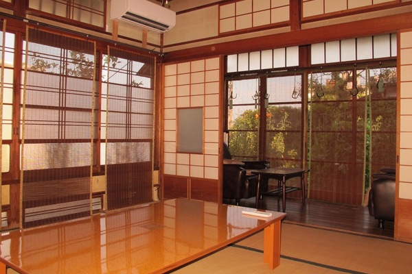 Guest room (4 Japanese futons)