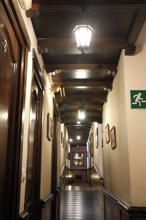 Flachbildfernseher
