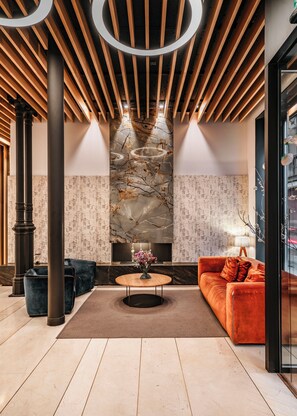 Sala de estar en el lobby