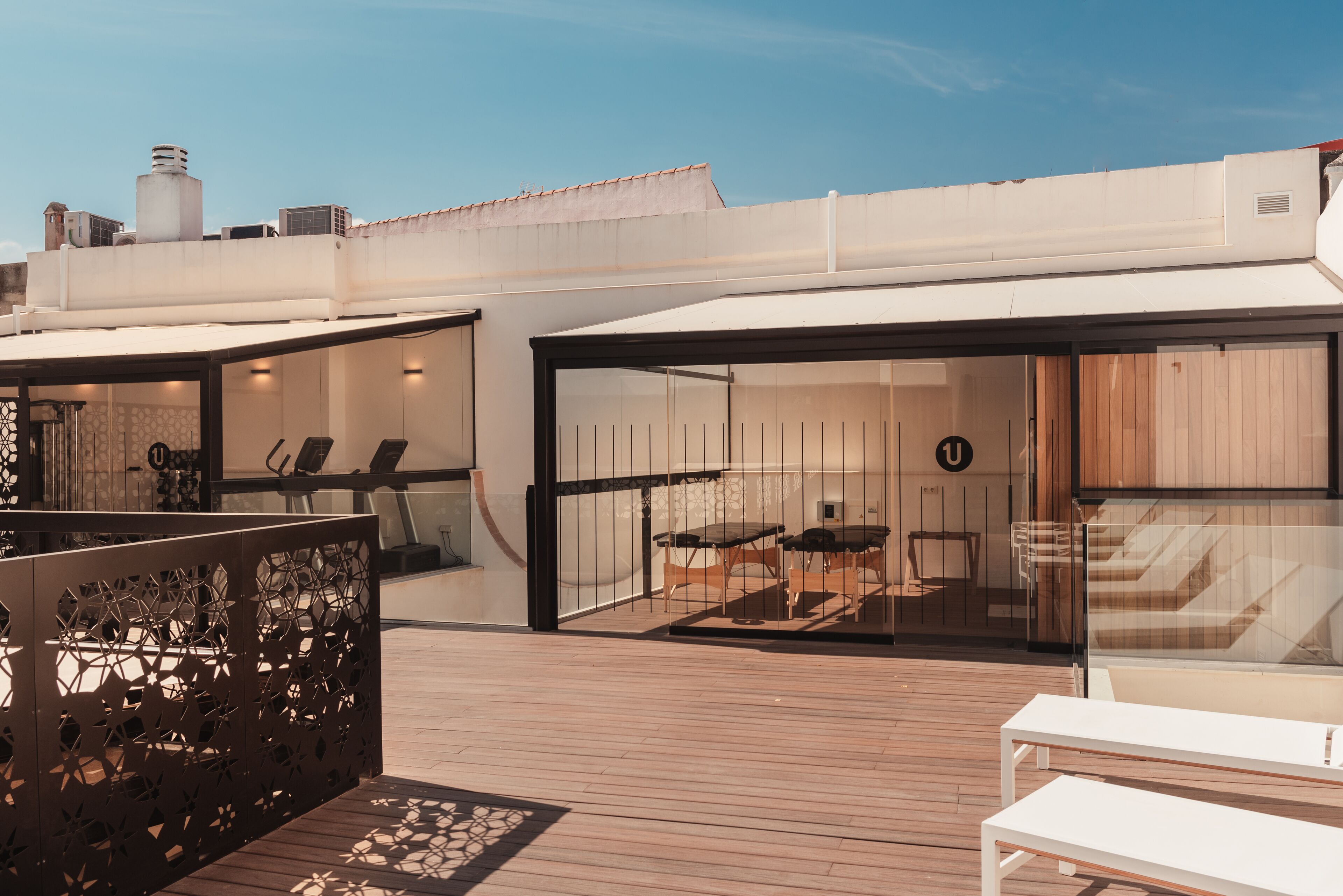 couples treatment room(s), body treatments, body wraps, body scrubs