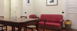 Interior detail - B&B Duomo Pizzo ApartHotel (Pizzo)