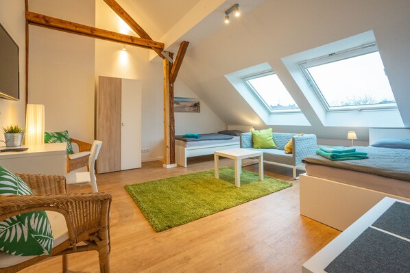 2 bedrooms, iron/ironing board, travel crib, free WiFi