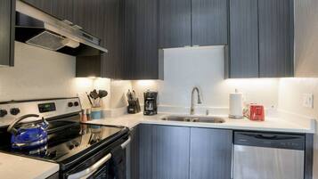 Mesin pembuat kopi/teh dan pemanggang roti