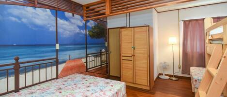 3 多间卧室、办公桌、熨斗/熨衣板、免费 WiFi