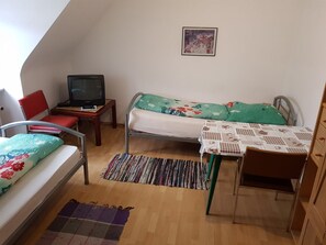Habitación doble | Escritorio