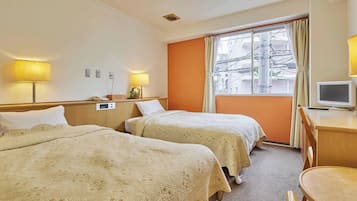 1 bedroom, desk, free WiFi, bed sheets