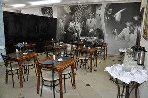 Free daily full breakfast 