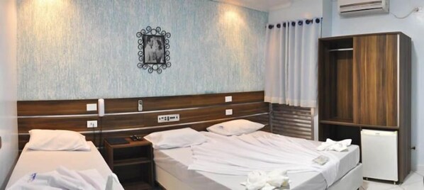 Triple Room, 3 Single Beds