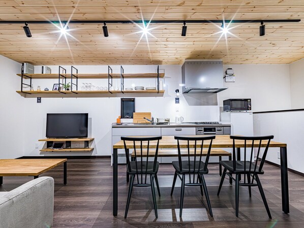 Fridge, microwave, stovetop, cookware/dishes/utensils - Rakuten STAY HOUSE x WILL STYLE Sasebo 103 / Sasebo Nagasaki (Sasebo)