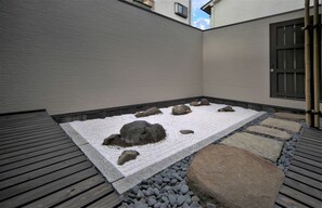 住宿地面