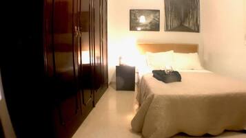 4 bedrooms, free WiFi