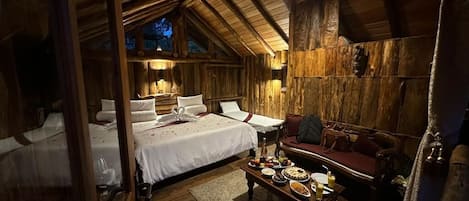 Romantic Cabin | Individually decorated, individually furnished, soundproofing, free WiFi