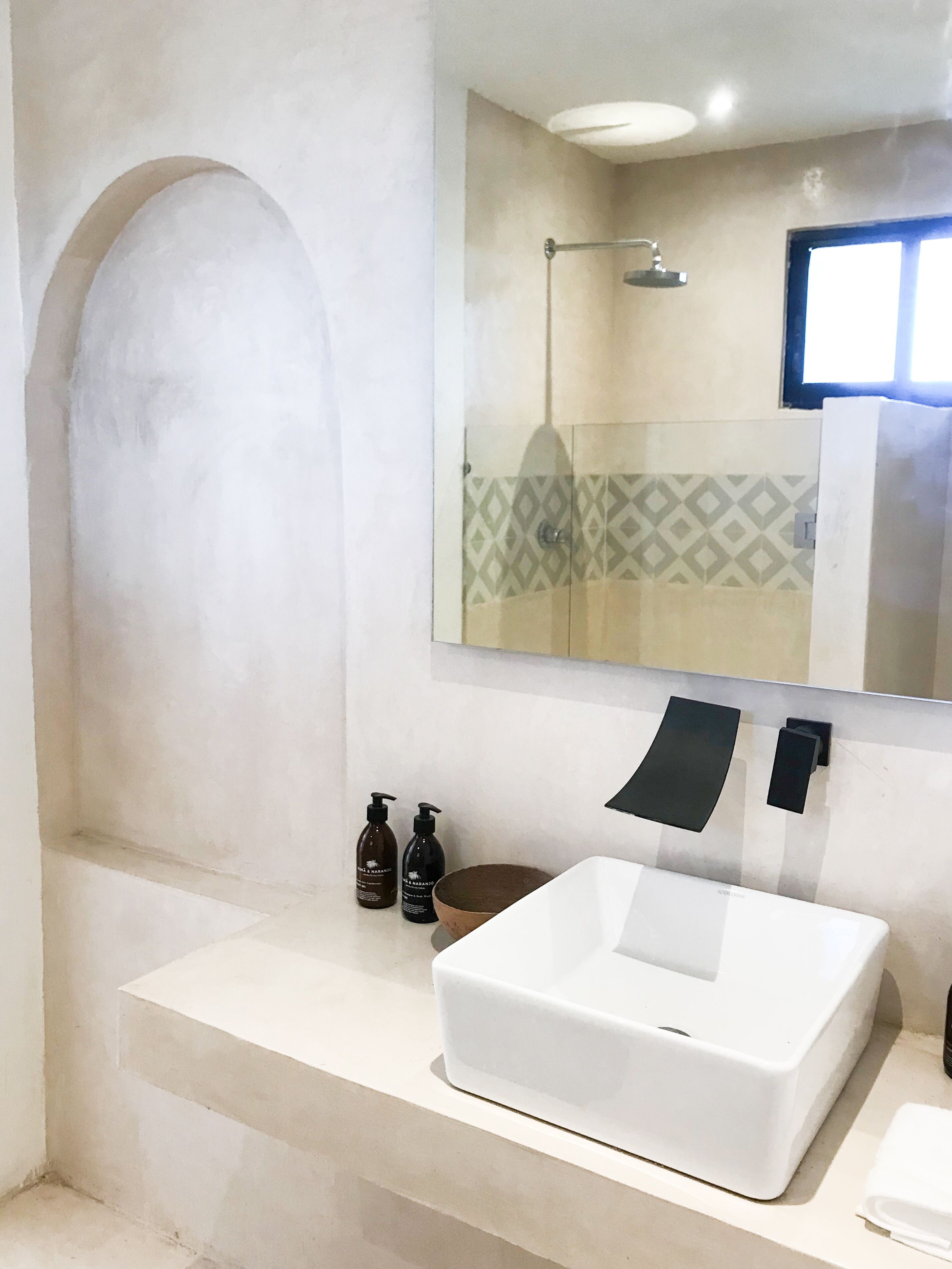 Foto - Kuka y Naranjo