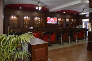 Bar (on property) - Tashi Namgay Grand Resort (Phuntsholing)